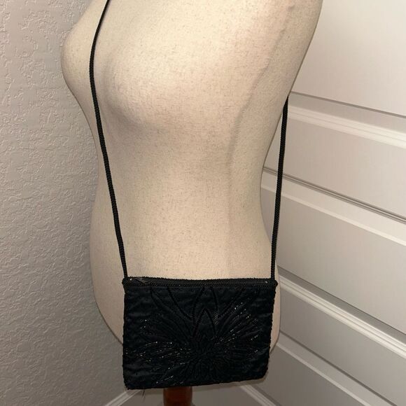 La Regale Handbags - La Regale Beaded Embellished Satin Shoulder Evening Purse Bag